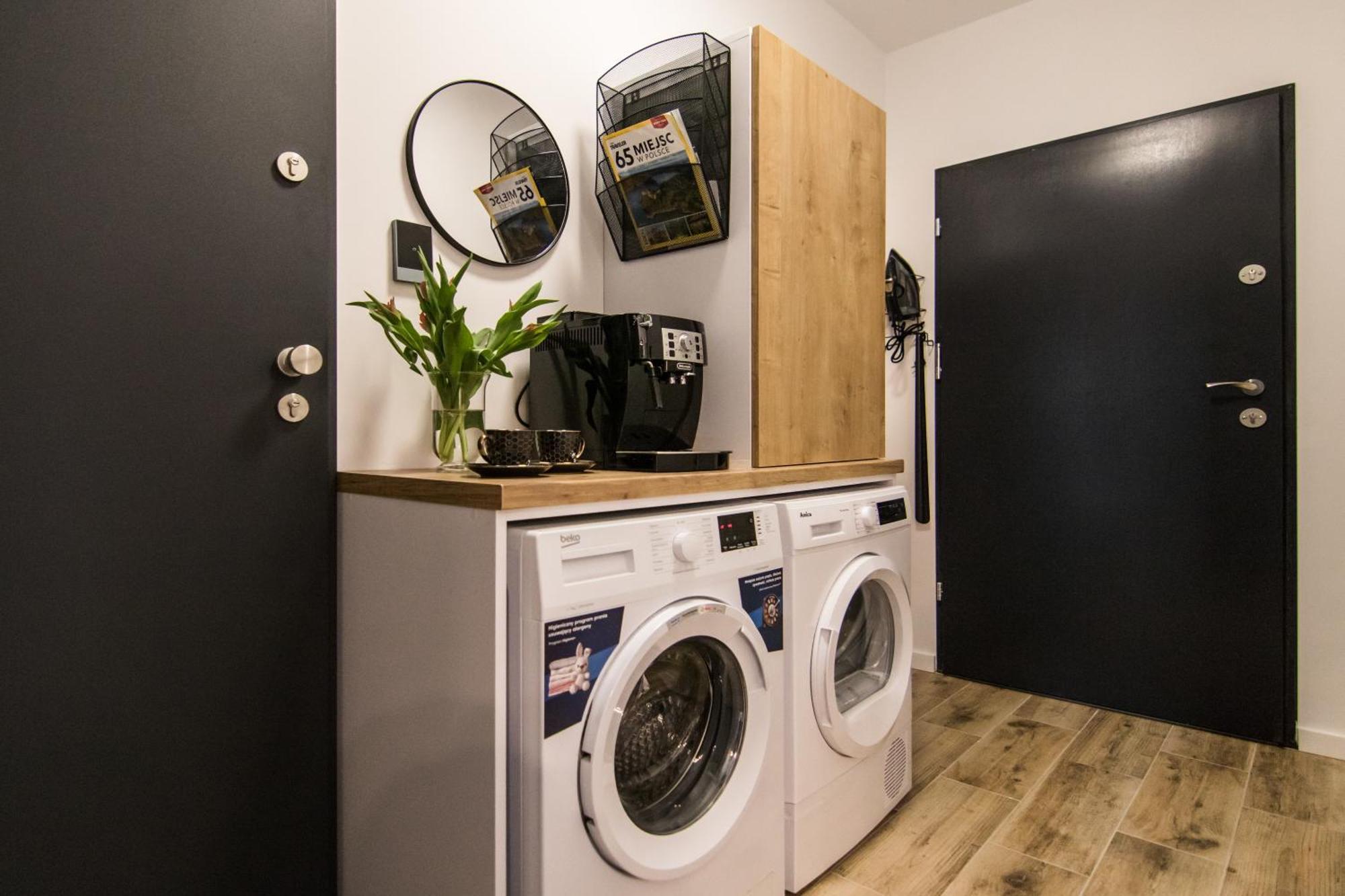 Heron - 77 Wigury Street Apartment *
