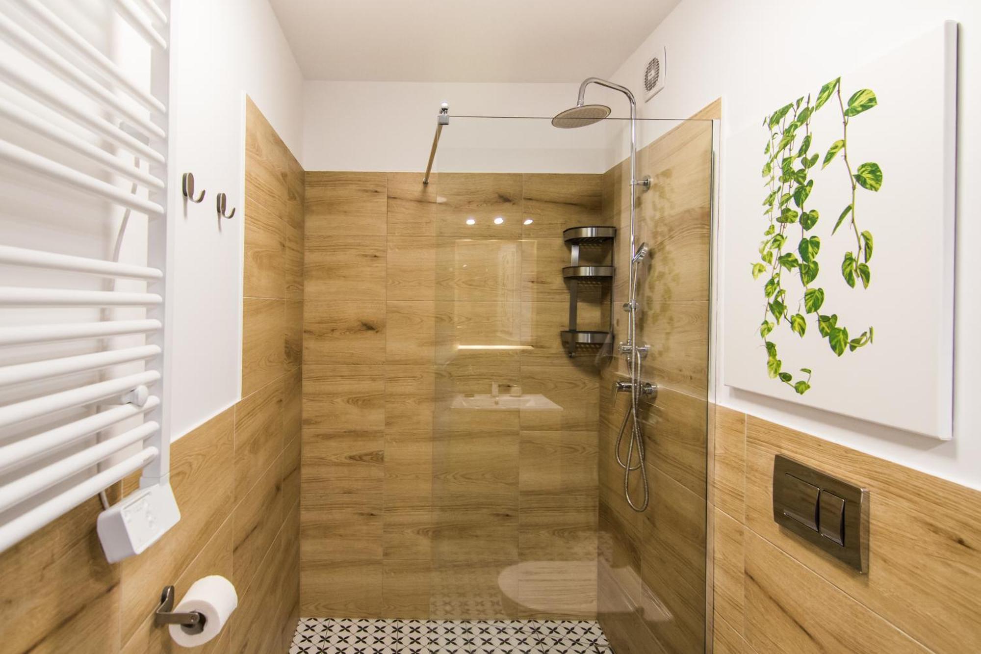 Heron - 77 Wigury Street Apartment *